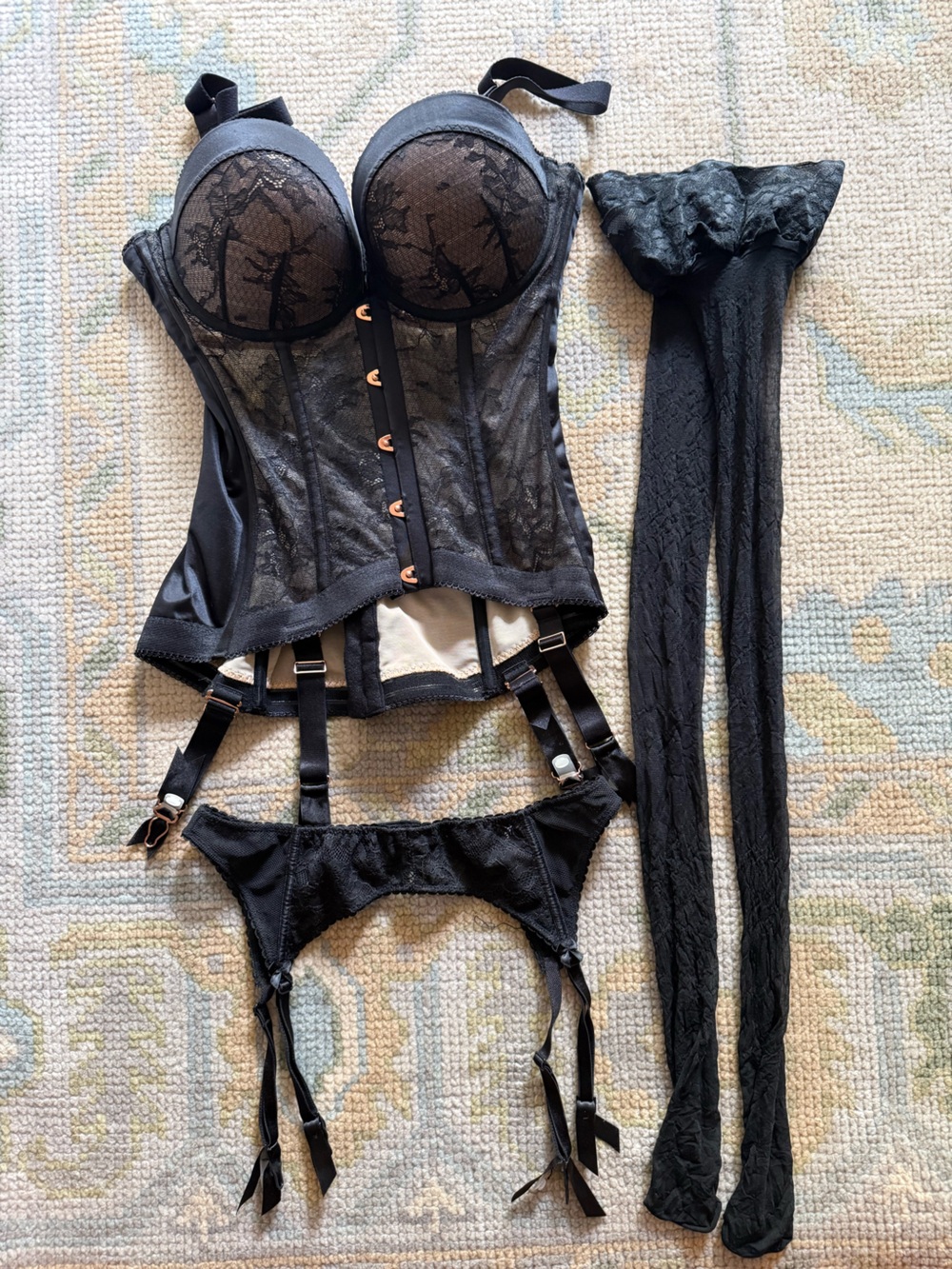 32DD/E Gossard Black Lace Garter Bustier Set - Women Intimates & Sleepwear